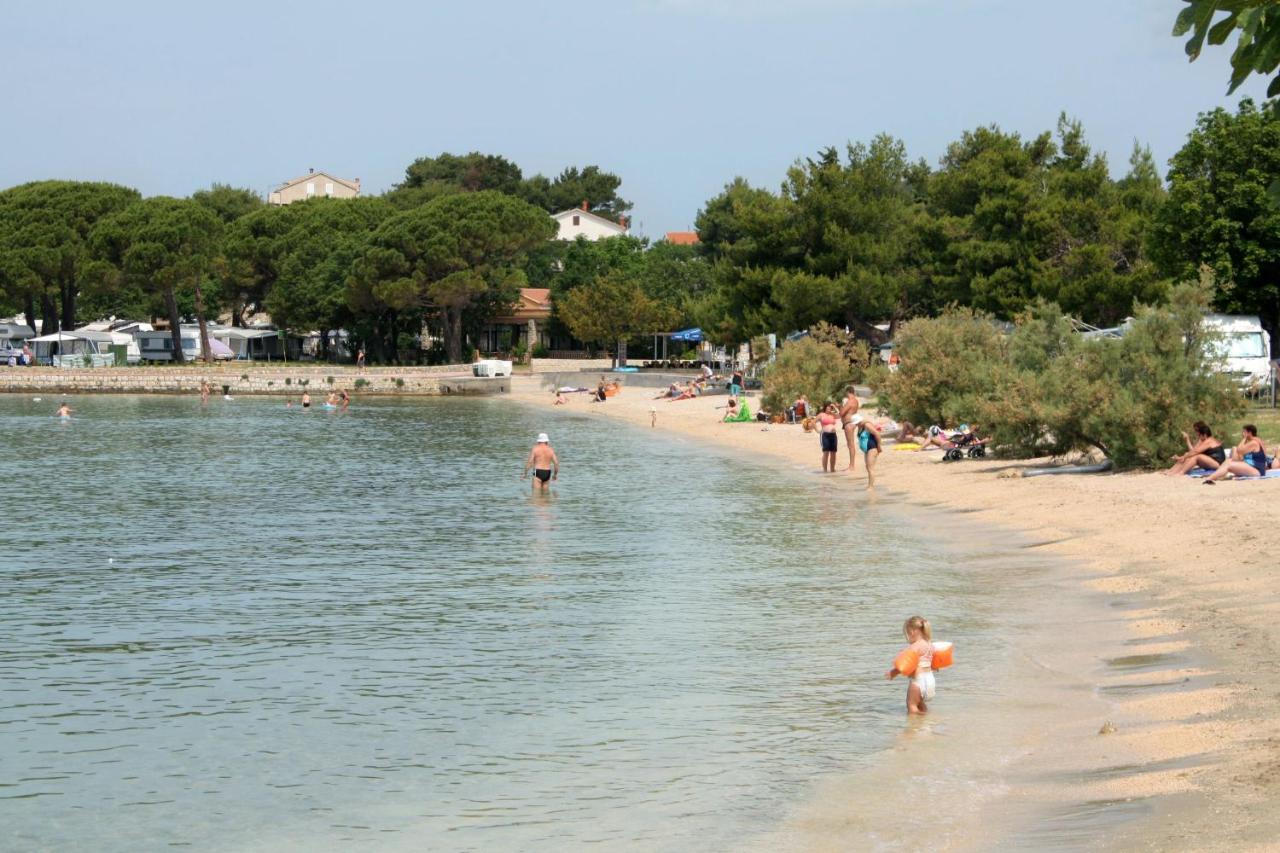 Apartments With A Swimming Pool Banjol, Rab - 11382 Zewnętrze zdjęcie