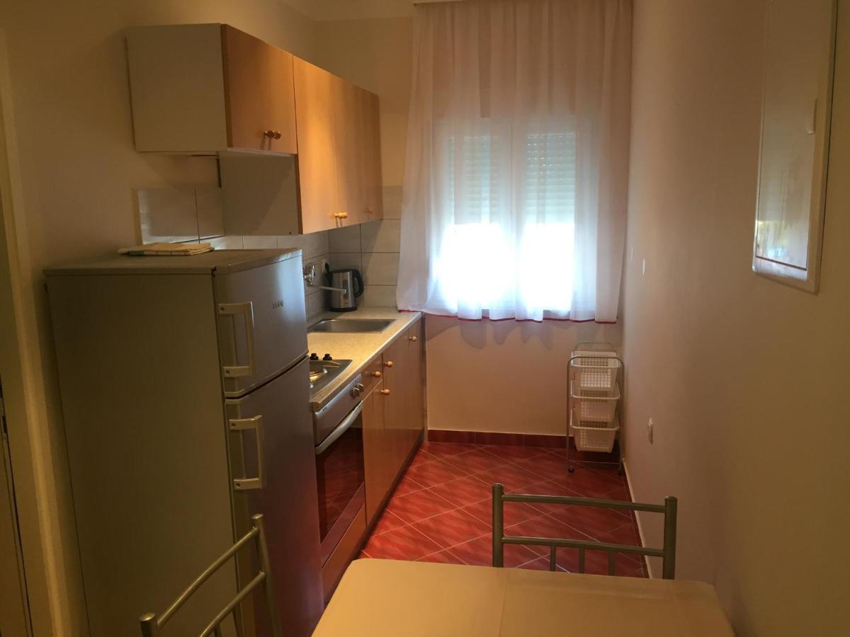Apartments With A Swimming Pool Banjol, Rab - 11382 Zewnętrze zdjęcie
